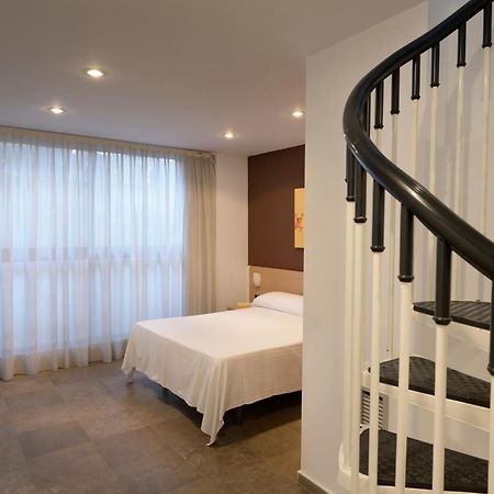 Sg Costa Bcn Apartments Castelldefels Luaran gambar
